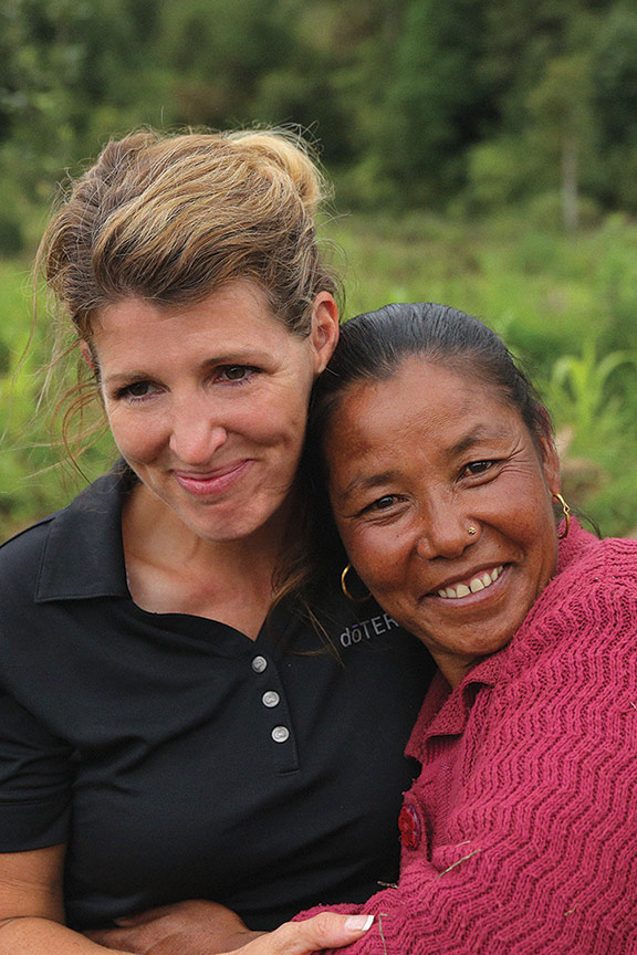 2x3_480x720_living_magazine_winter_2015_emily_nepal_us_english_web 2x3_480x720_living_magazine_winter_2015_emily_nepal_us_english_web