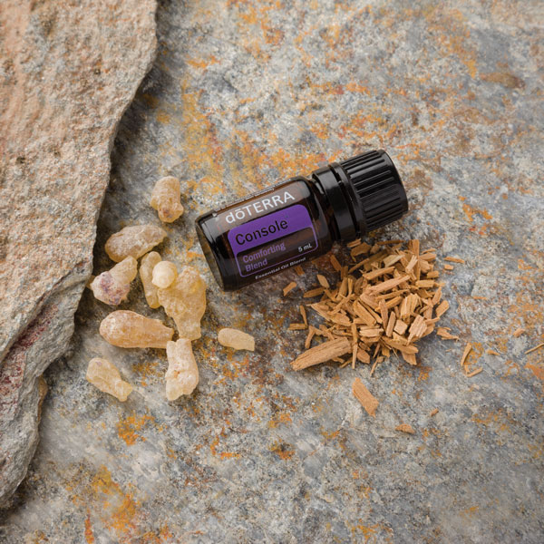 1x1_600x600_emotional_aromatherapy_doterra_console_stylized_us_english_web.jpg 1x1_600x600_emotional_aromatherapy_doterra_console_stylized_us_english_web.jpg