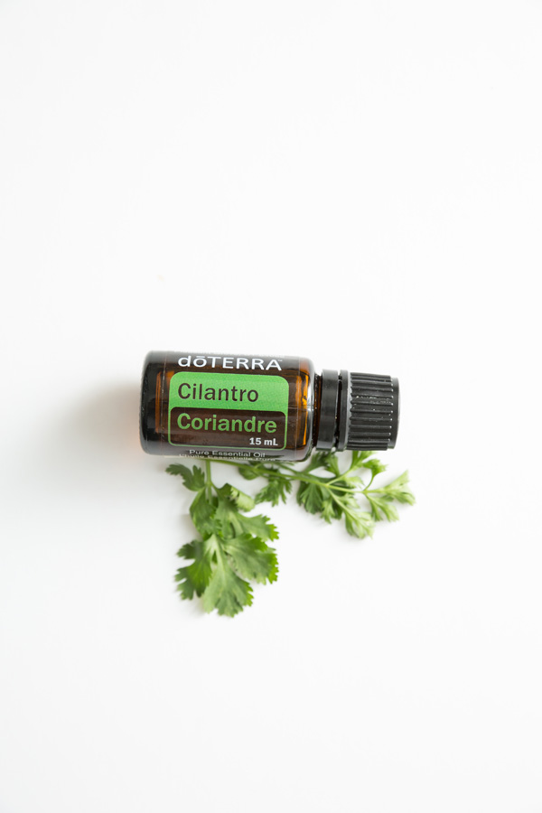 Huile De Coriandre Cilantro Oil Huiles Essentielles Dōterra Huile De Coriandre Cilantro Oil Huiles Essentielles Dōterra